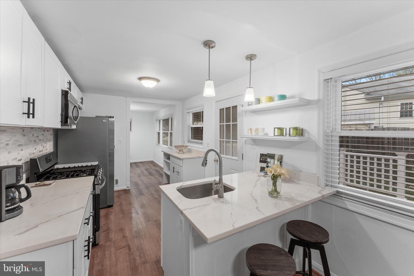 2741 Woodley Place photo 8