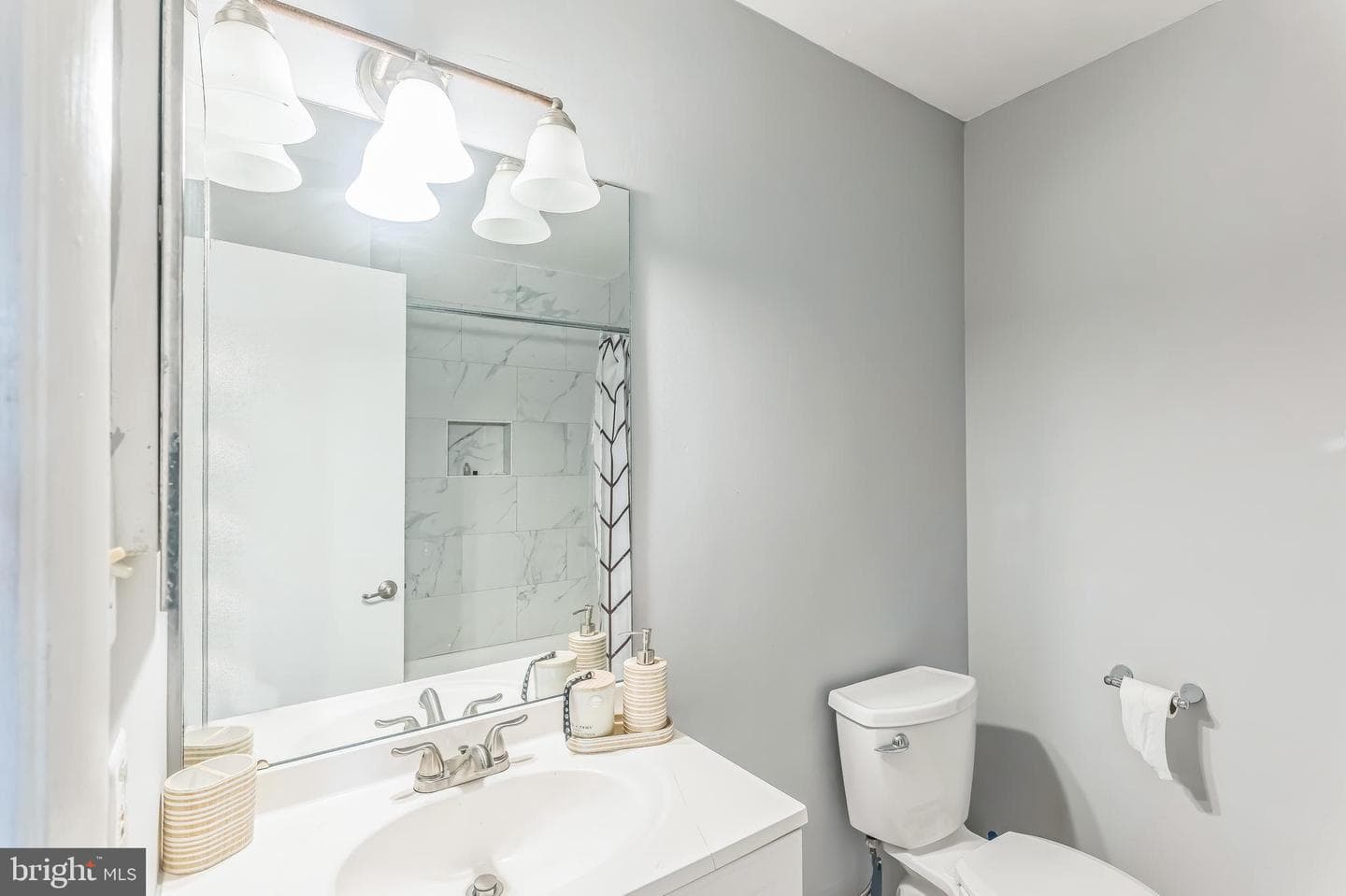 2310 Glade Bank Way photo 14