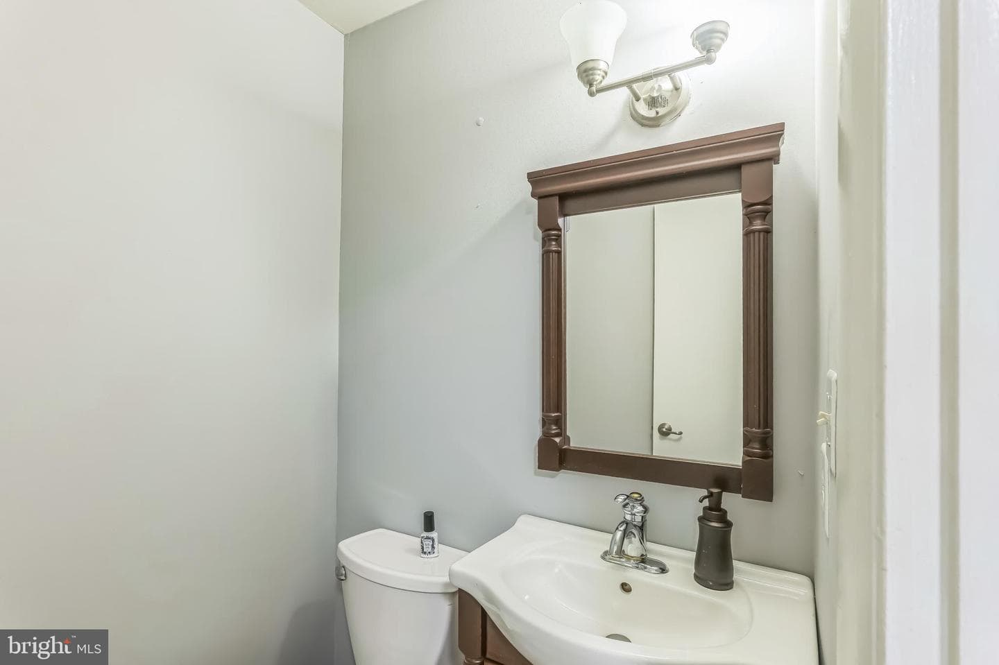 2310 Glade Bank Way photo 9