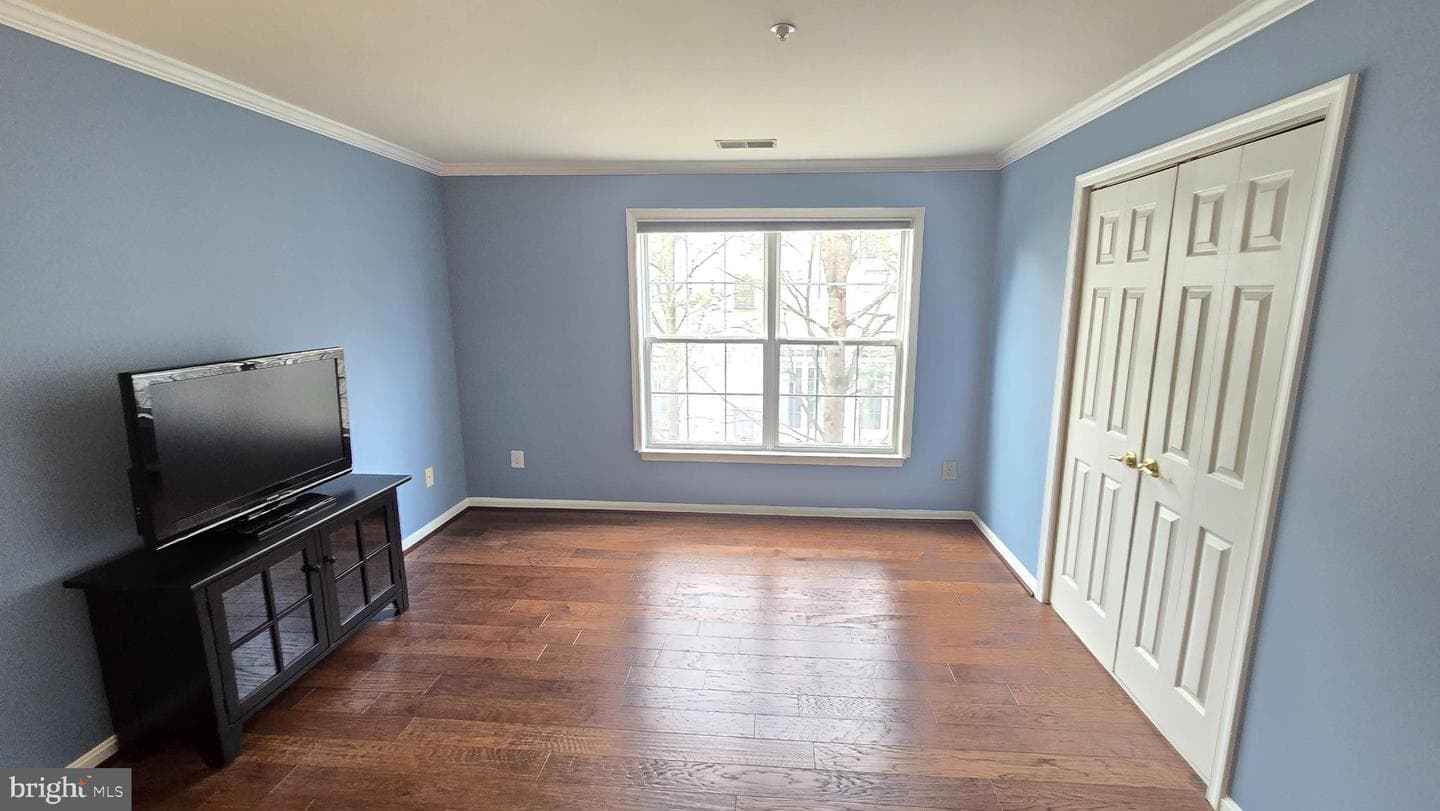 6601 Thackwell Way #3j photo 7