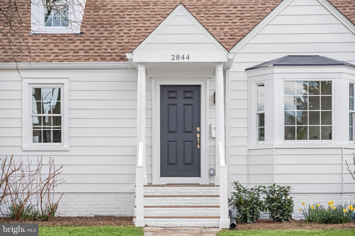 2844 Meadow Lane photo 3
