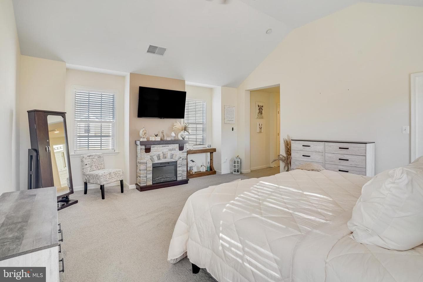 6985 Forepond Court photo 22