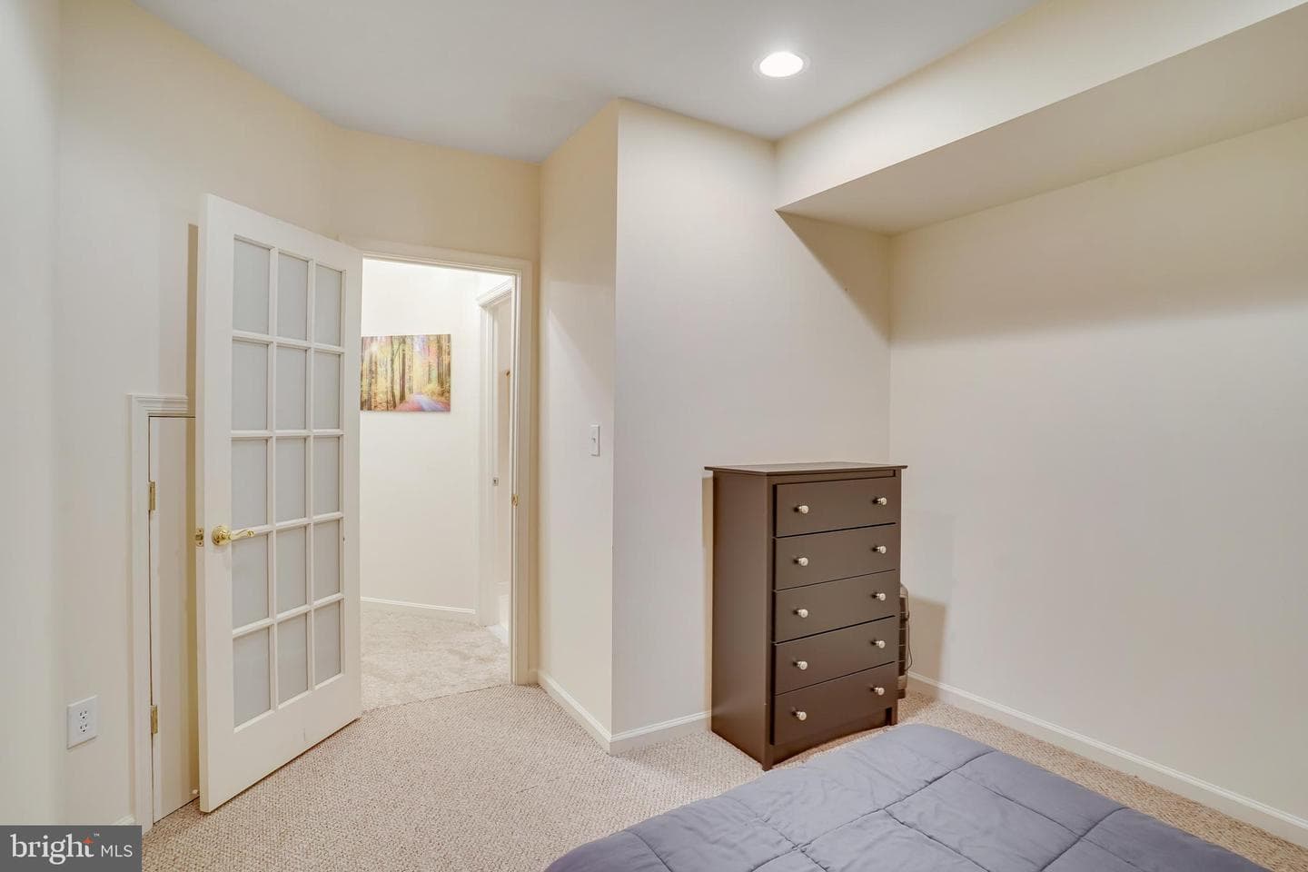 6985 Forepond Court photo 39