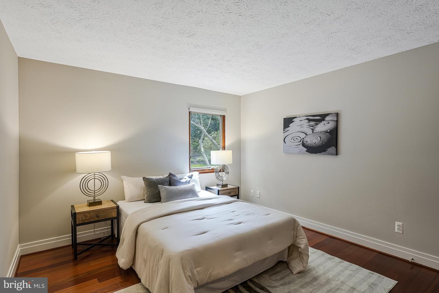 10226 Cedar Pond Drive photo 20