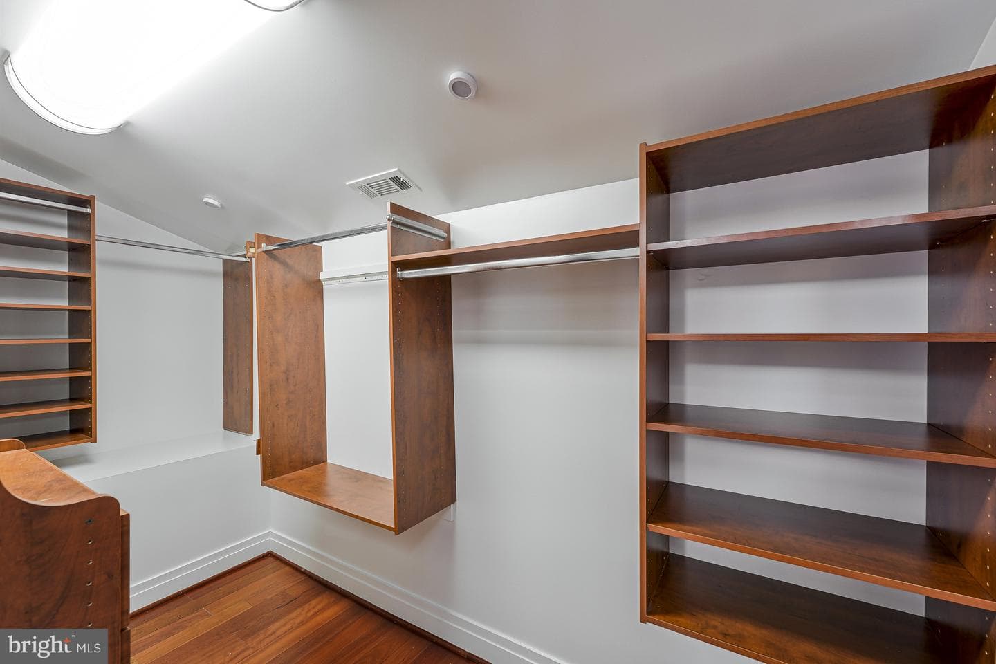 10226 Cedar Pond Drive photo 33