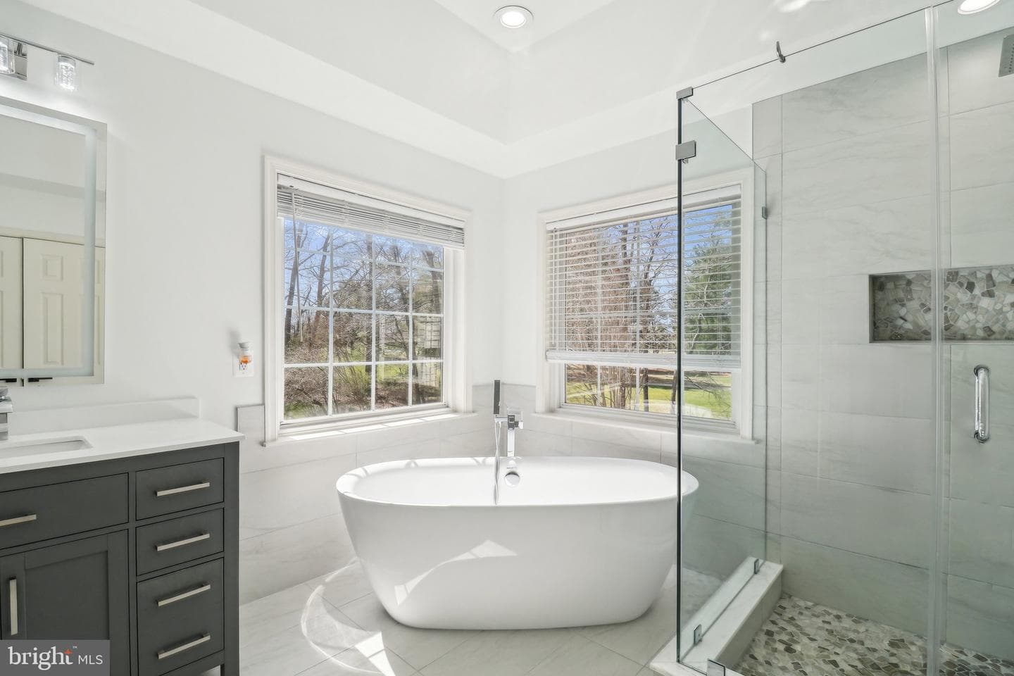 3828 Highland Oaks Drive photo 61