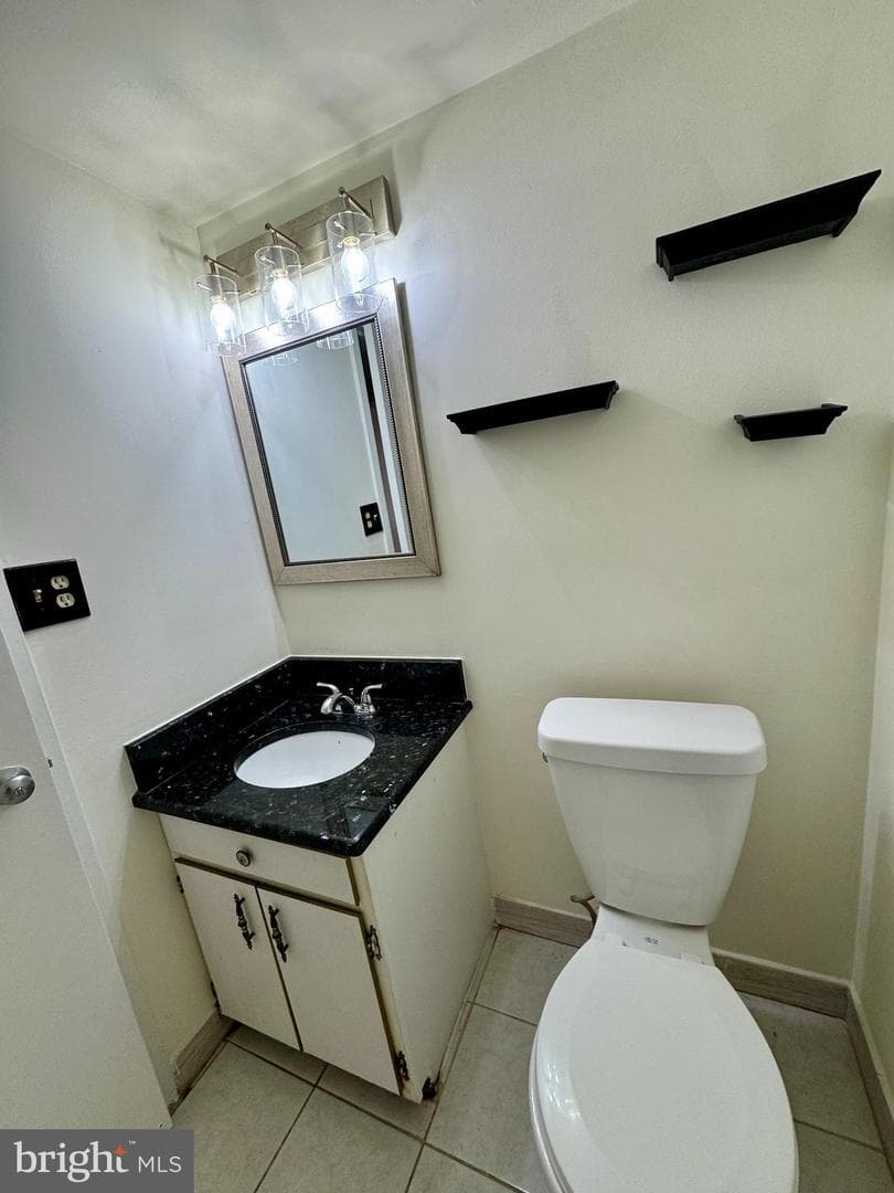 2247 Castle Rock Sq #1b photo 18