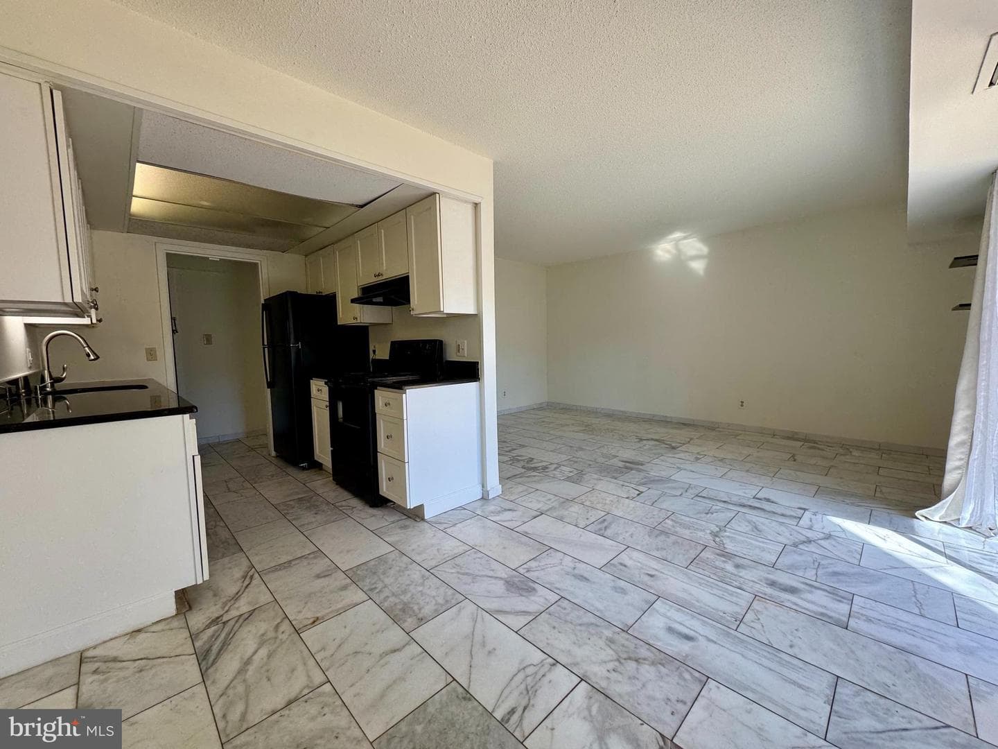 2247 Castle Rock Sq #1b photo 8