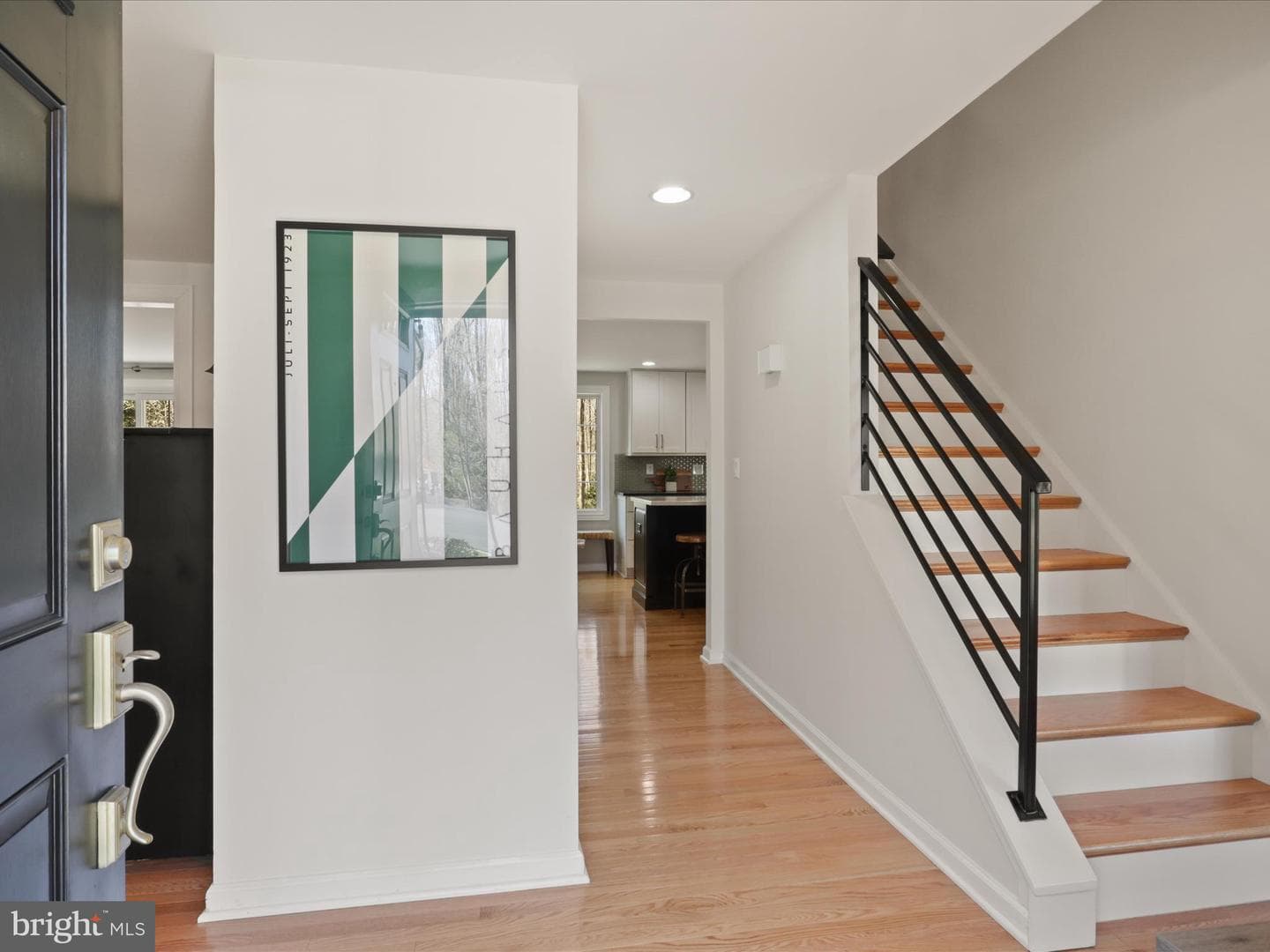 2936 Harvest Glen Court photo 8