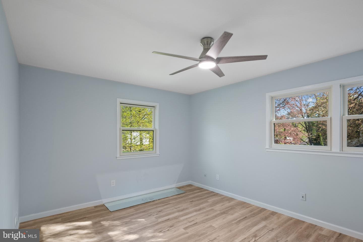4728 Redfern Court photo 16