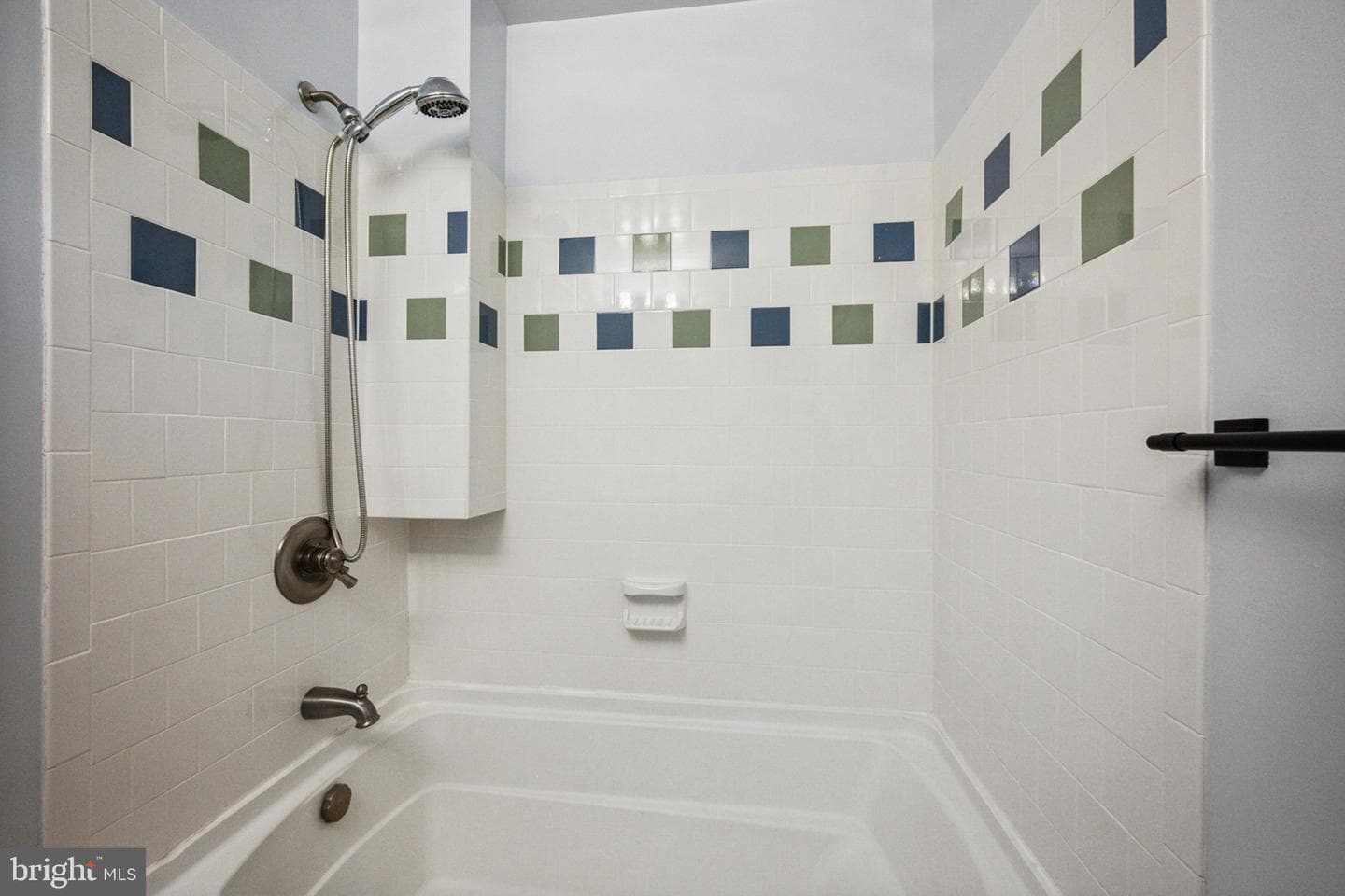 4728 Redfern Court photo 20