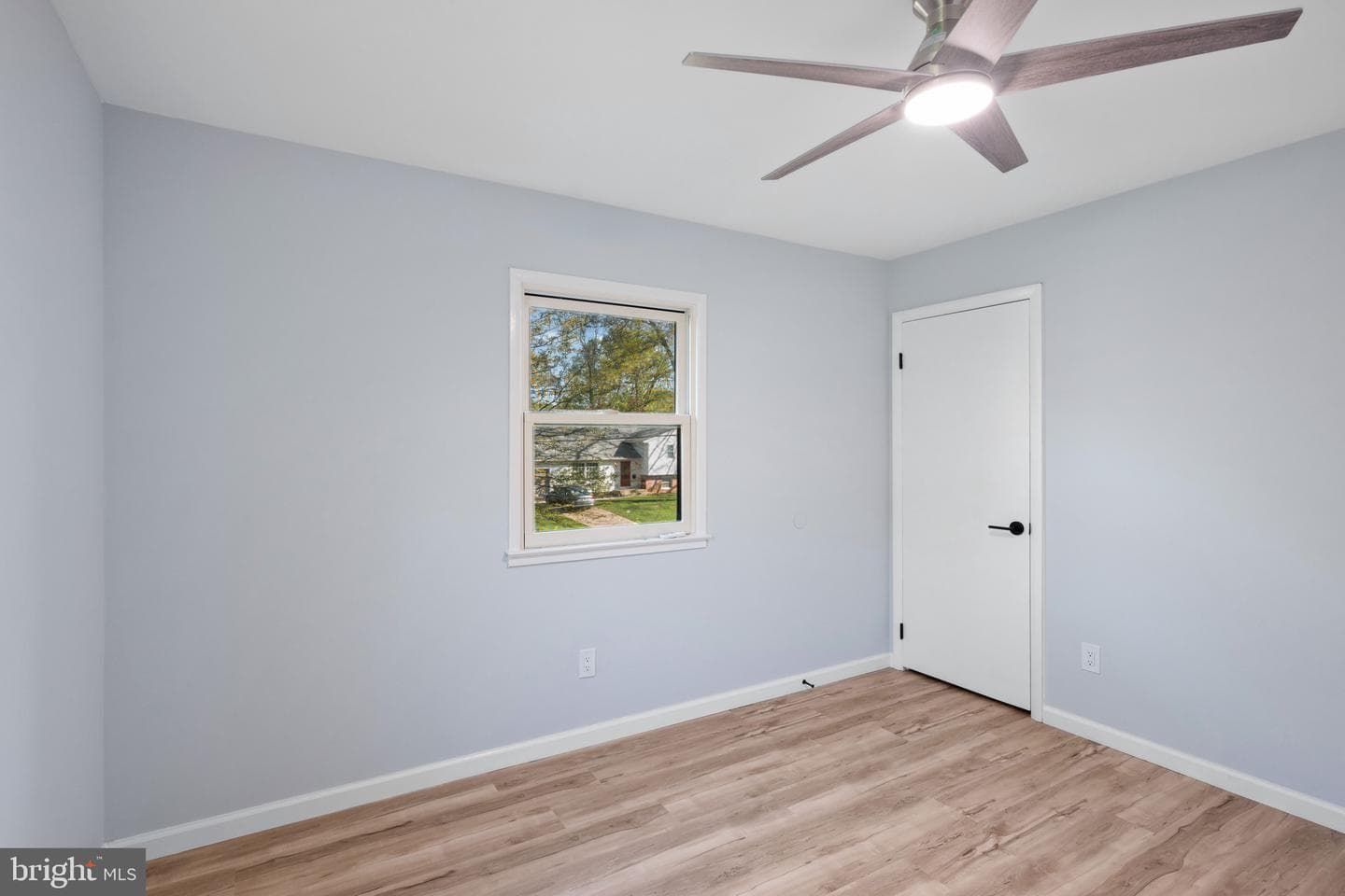 4728 Redfern Court photo 27