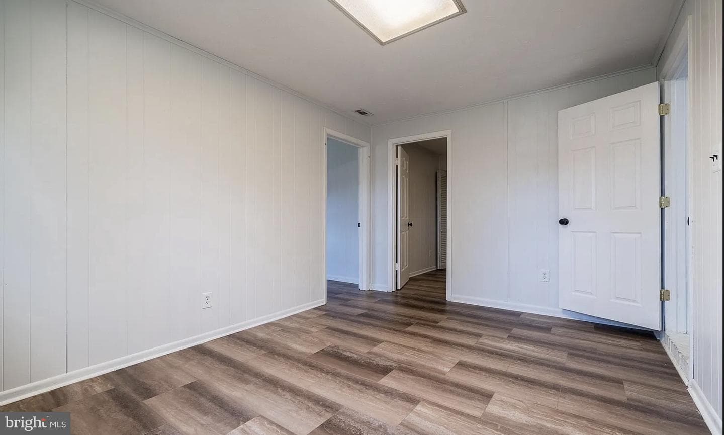 4728 Redfern Court photo 48