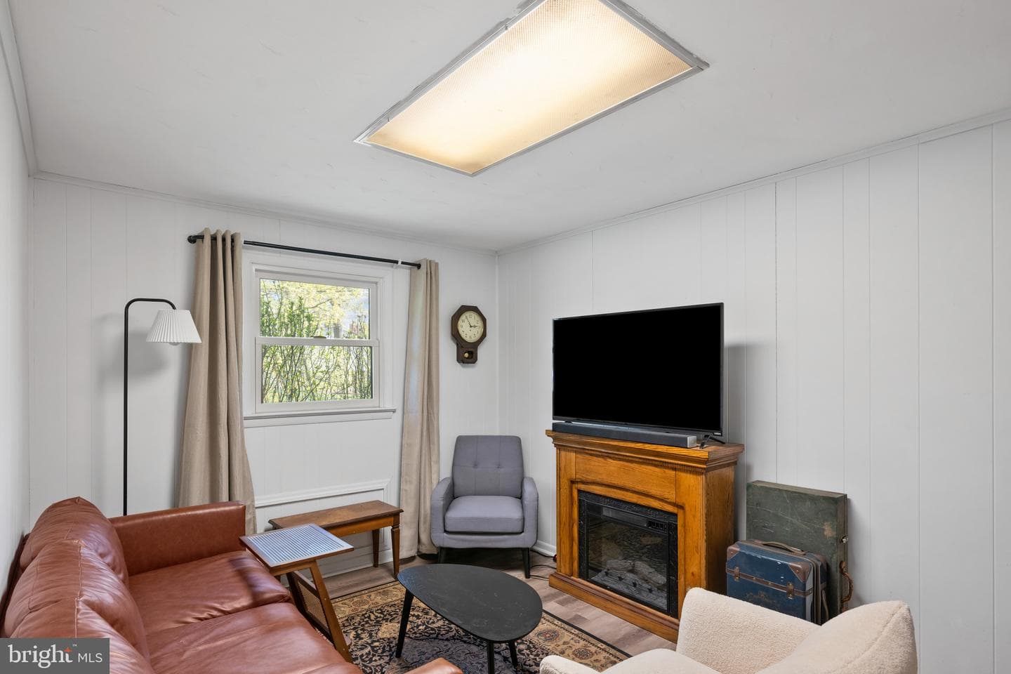 4728 Redfern Court photo 50