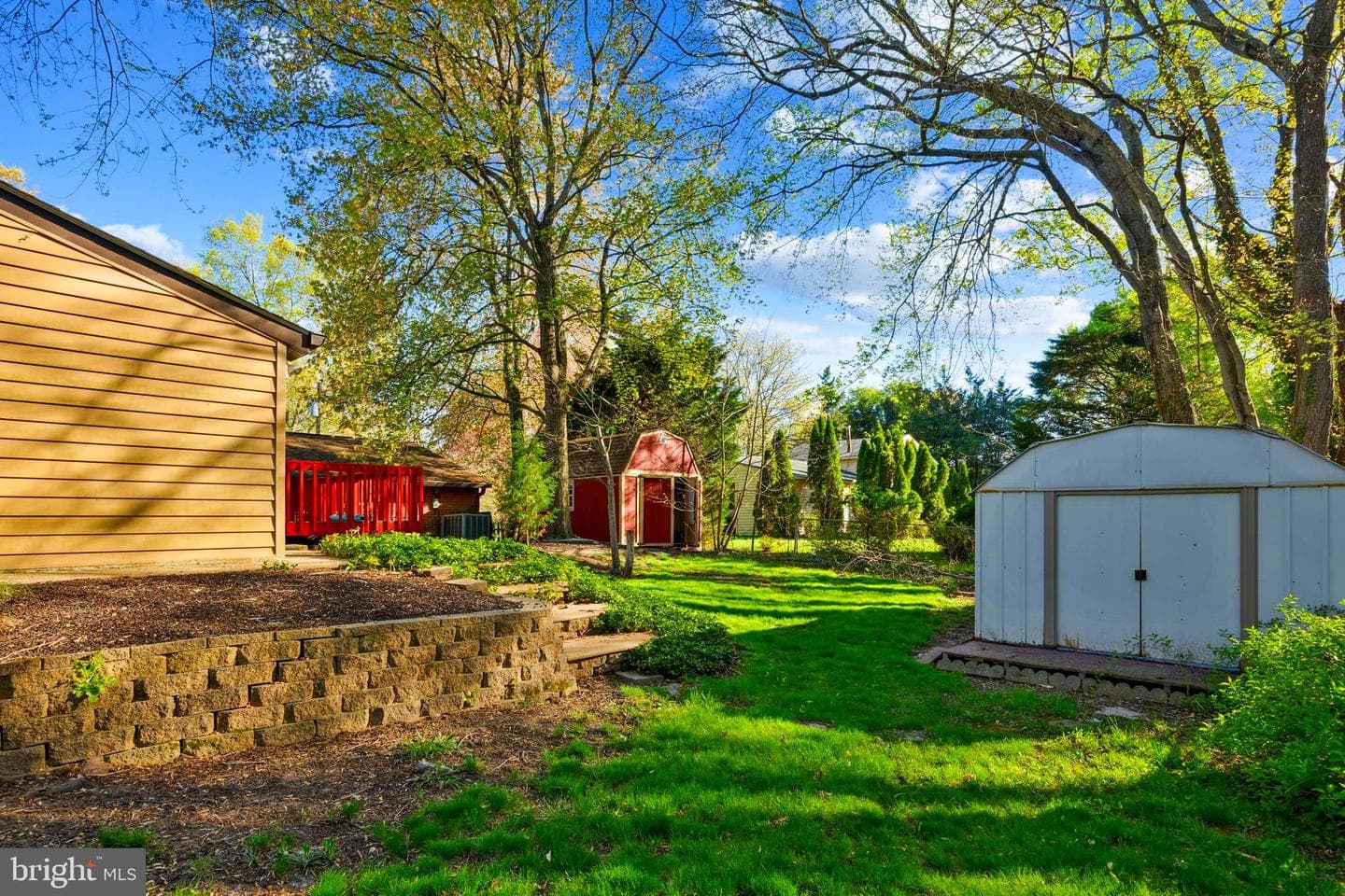 4728 Redfern Court photo 67