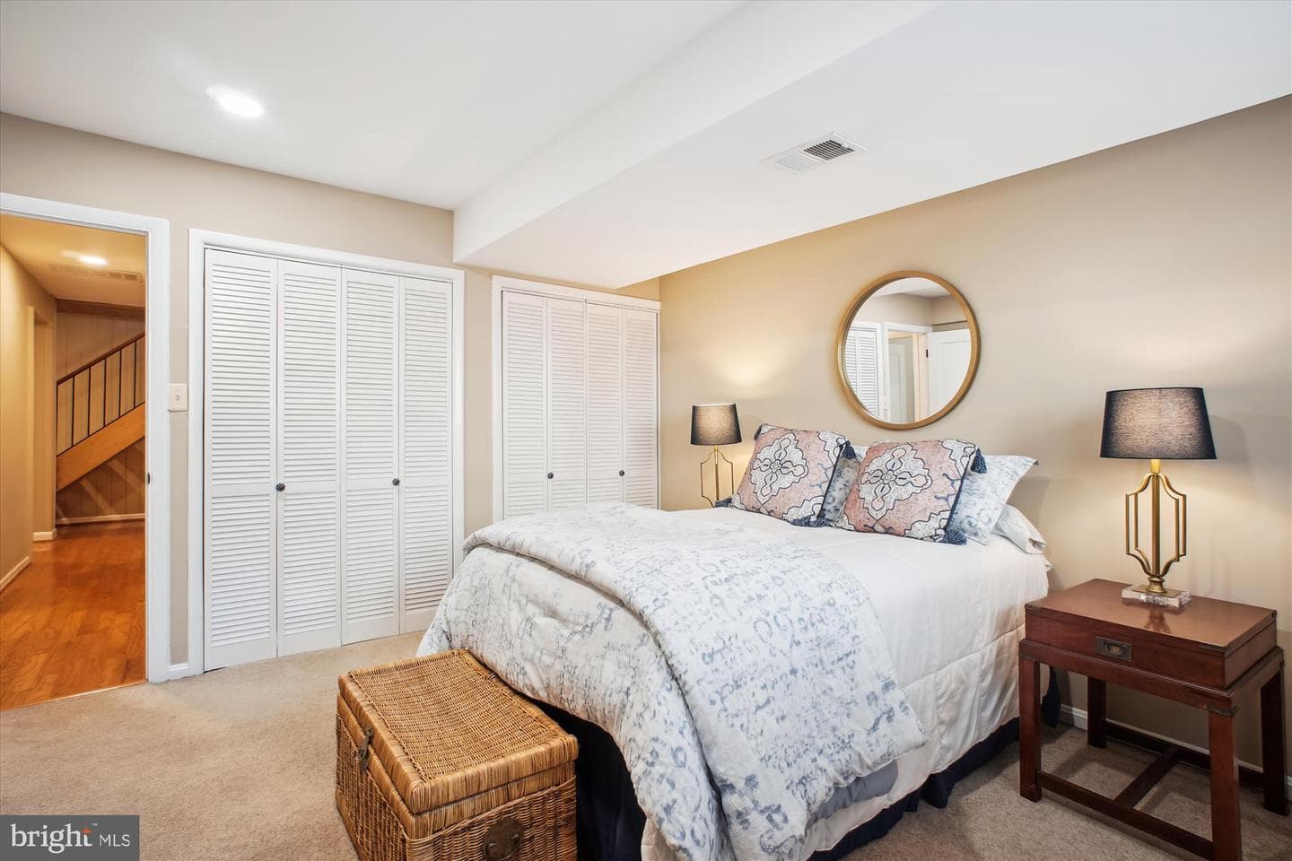 2105 Lirio Court photo 32