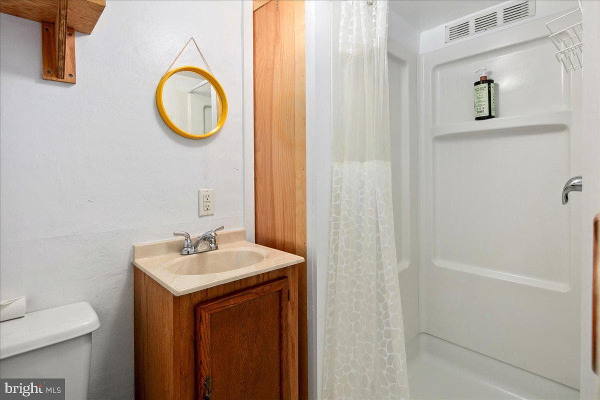 6008 Fort Hunt Road photo 35