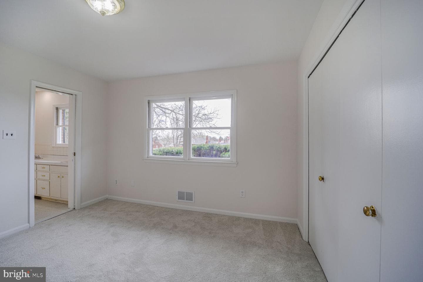 5017 Ravensworth Road photo 23