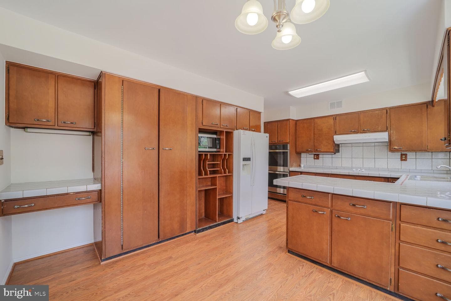 5017 Ravensworth Road photo 9