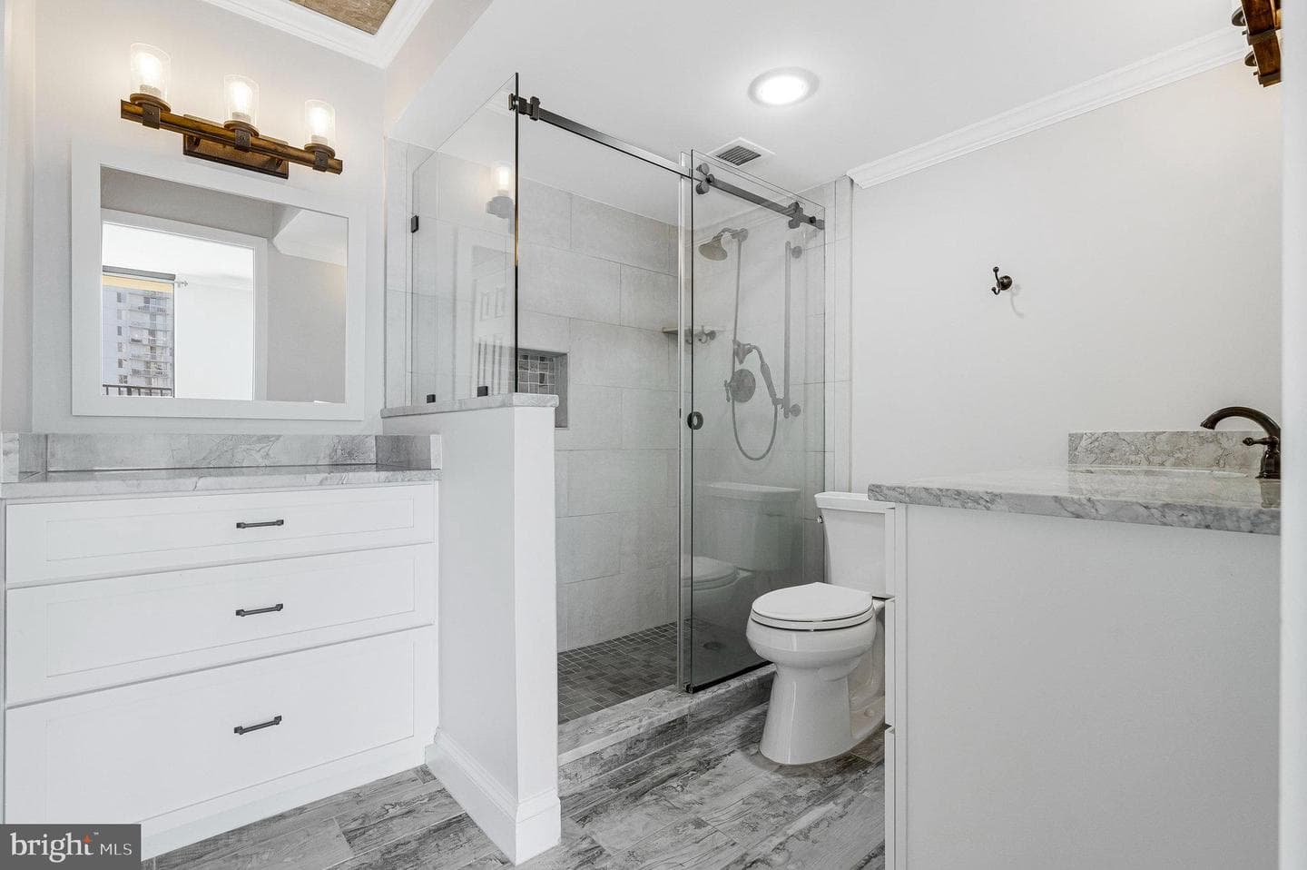 6800 Fleetwood Road #820 photo 13