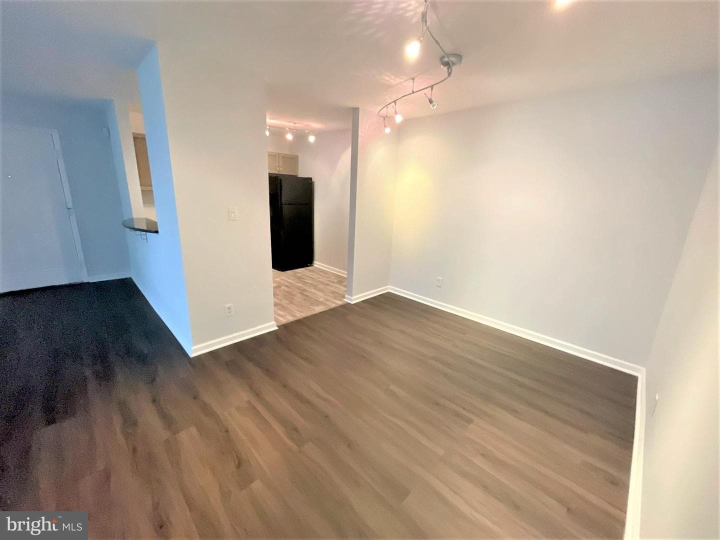 4555 Interlachen Court #h photo 5