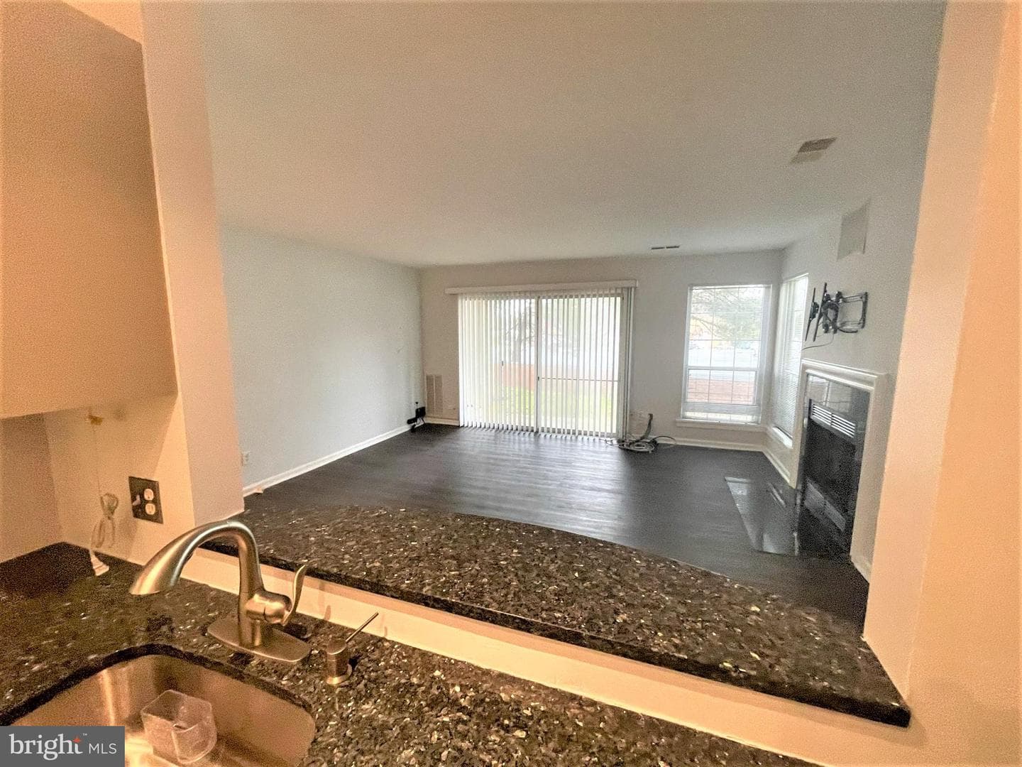 4555 Interlachen Court #h photo 6