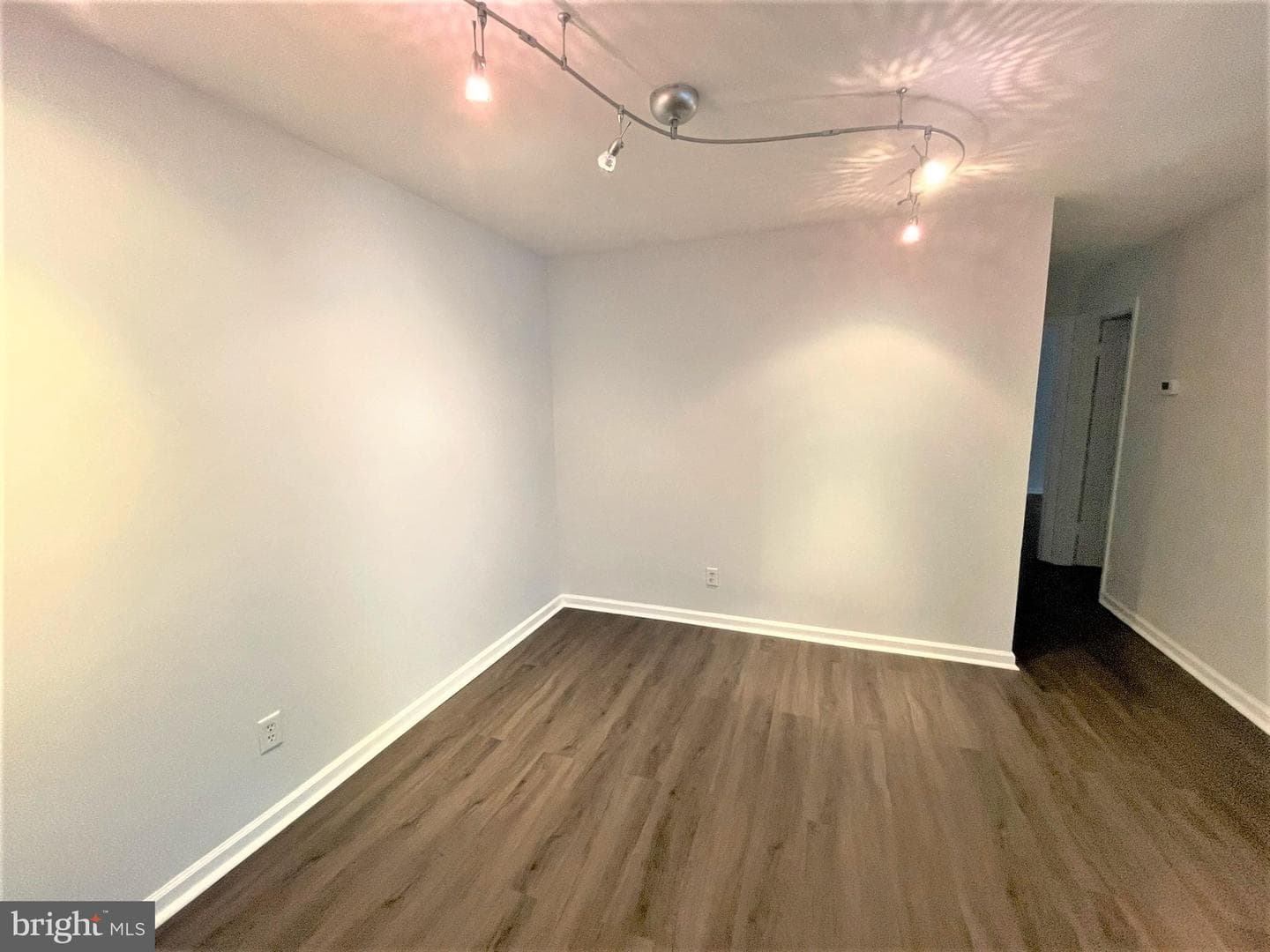 4555 Interlachen Court #h photo 7