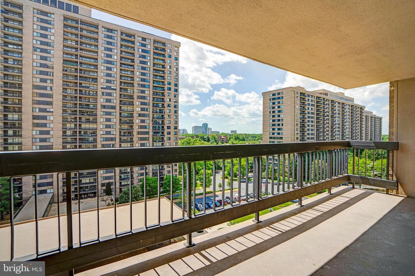 3701 S George Mason Drive #1002n photo 14