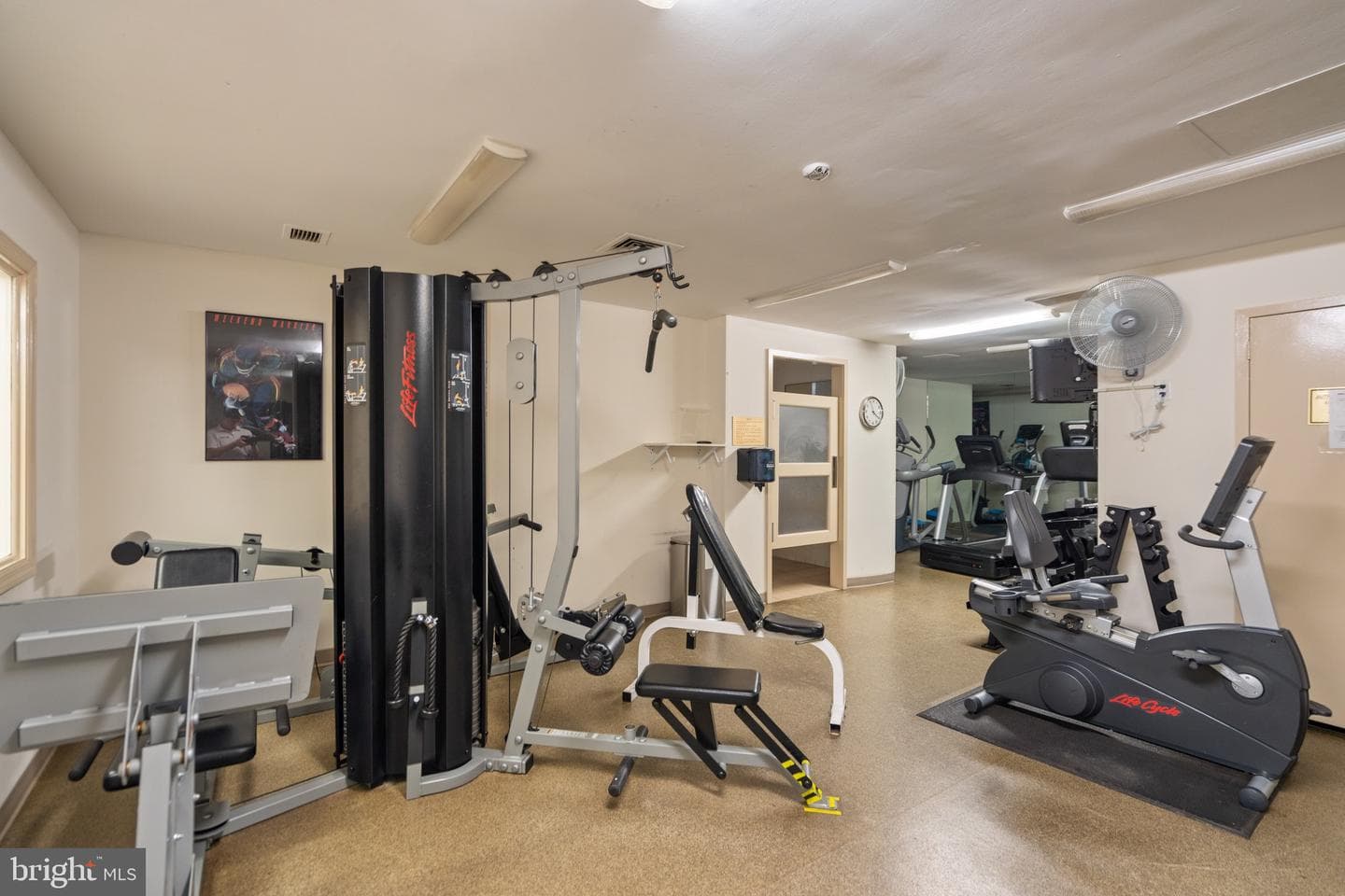 3701 S George Mason Drive #1002n photo 17