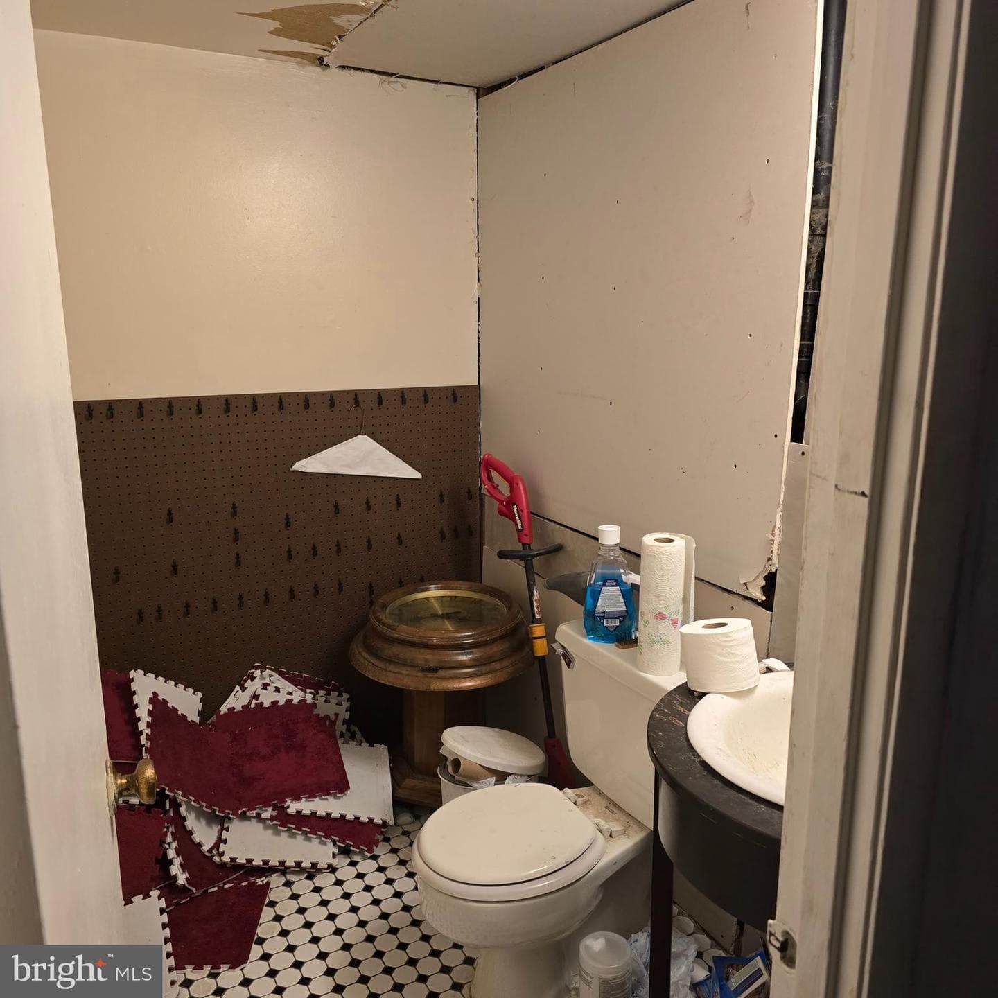2362 Antiqua Court photo 18