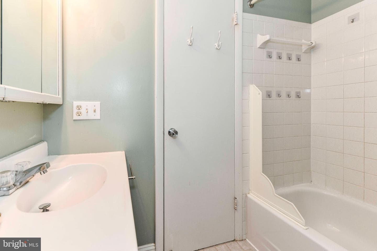356 Juniper Court photo 31