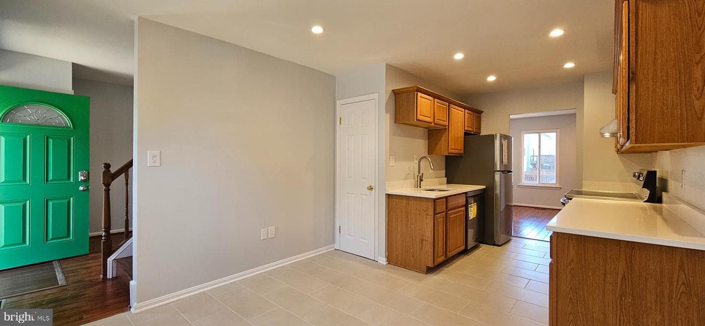 8210 Stationhouse Court photo 13