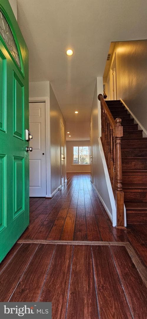 8210 Stationhouse Court photo 2