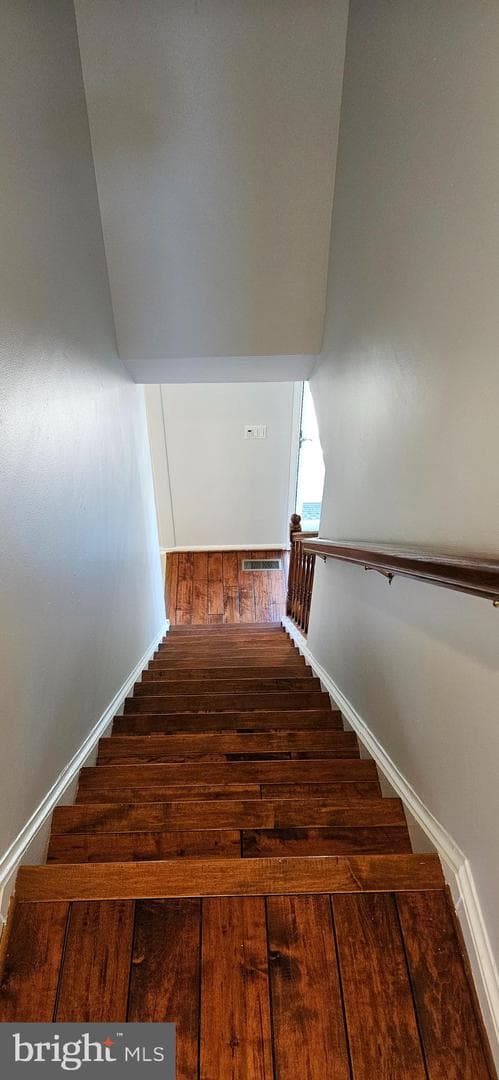 8210 Stationhouse Court photo 30