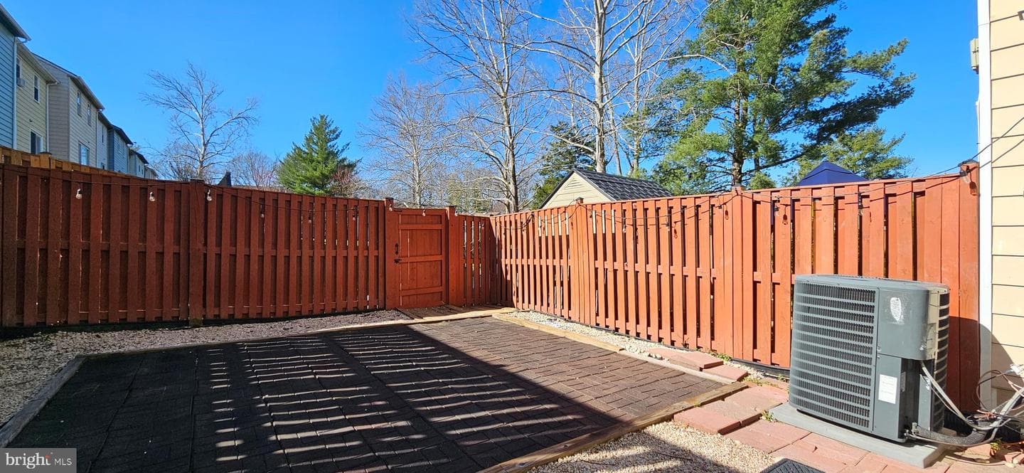 8210 Stationhouse Court photo 43