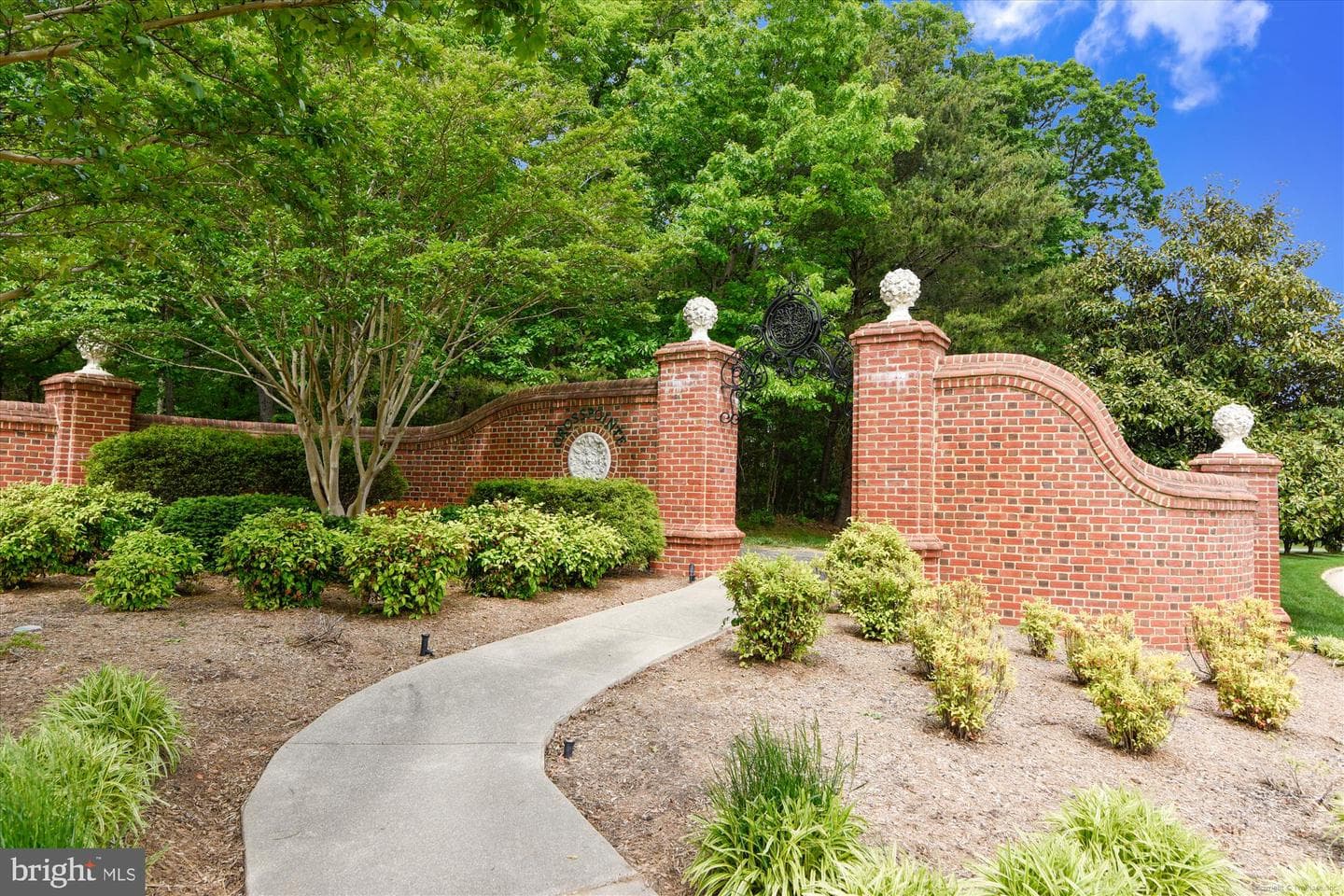 8535 Oak Chase Circle photo 54