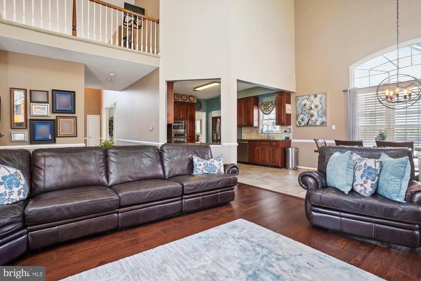8535 Oak Chase Circle photo 8