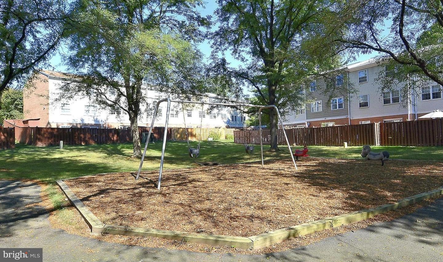 2798 Hyson Lane photo 40