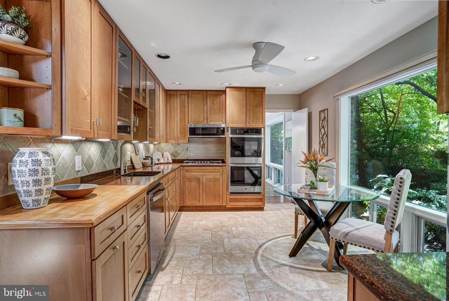 9305 Hamilton Drive photo 22