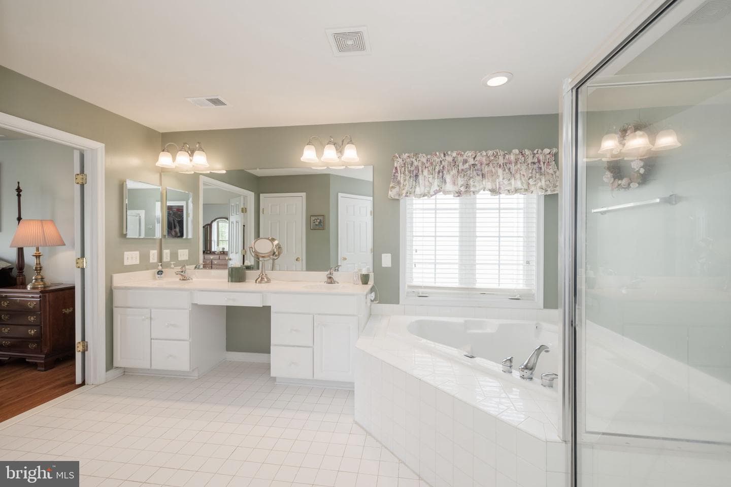 8167 American Holly Road photo 32