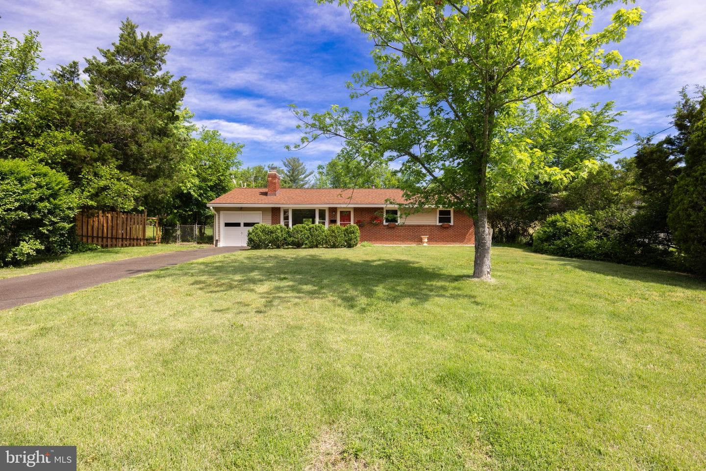 5004 Eastchester Circle photo 2