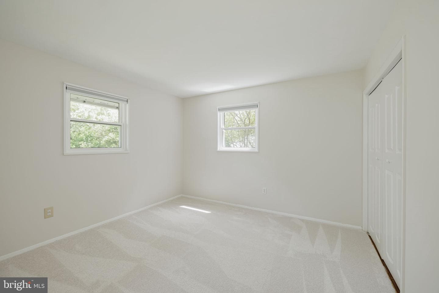5004 Eastchester Circle photo 23