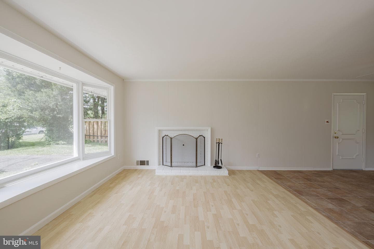 5004 Eastchester Circle photo 5