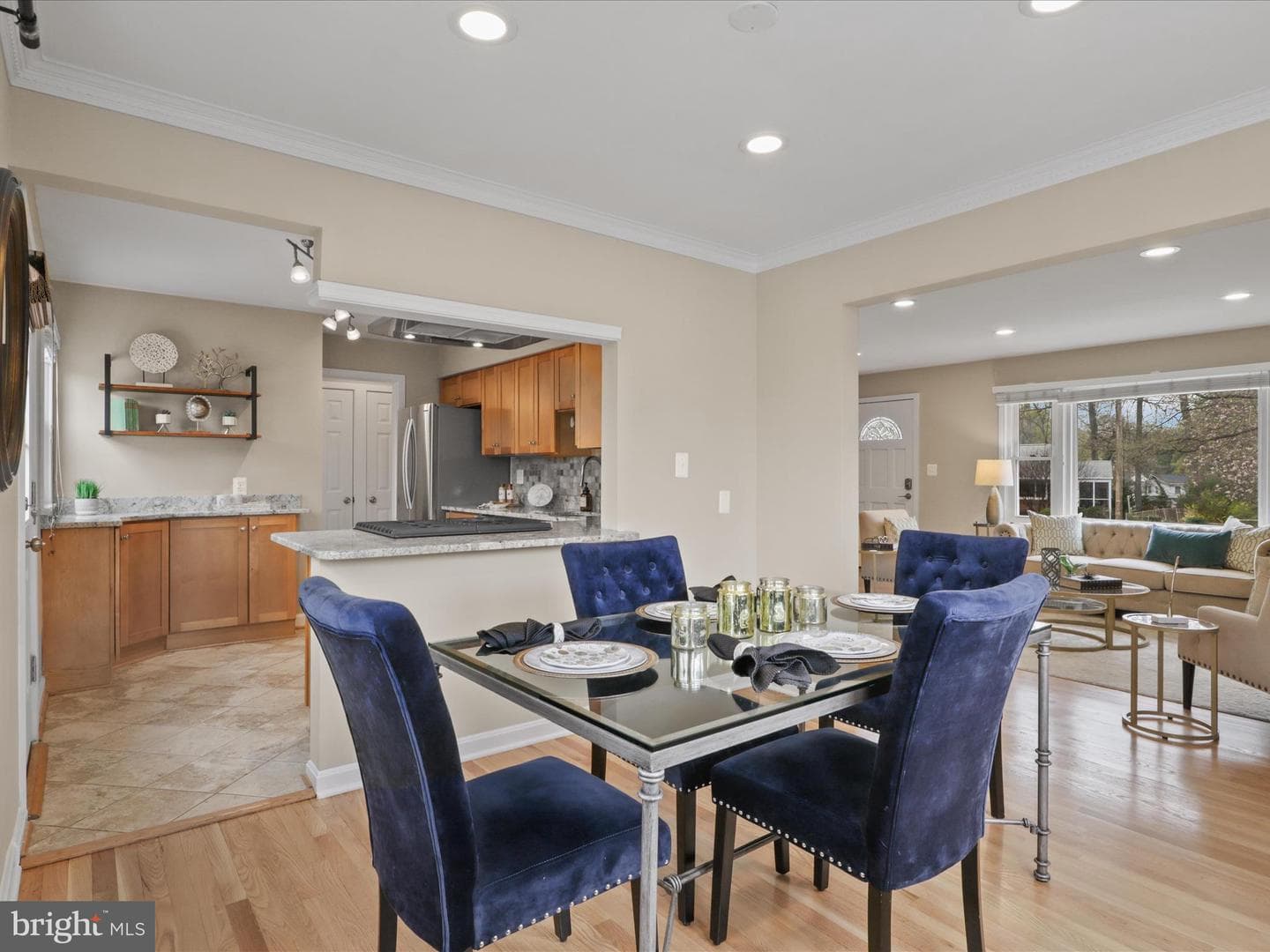 7407 Austin Street photo 16