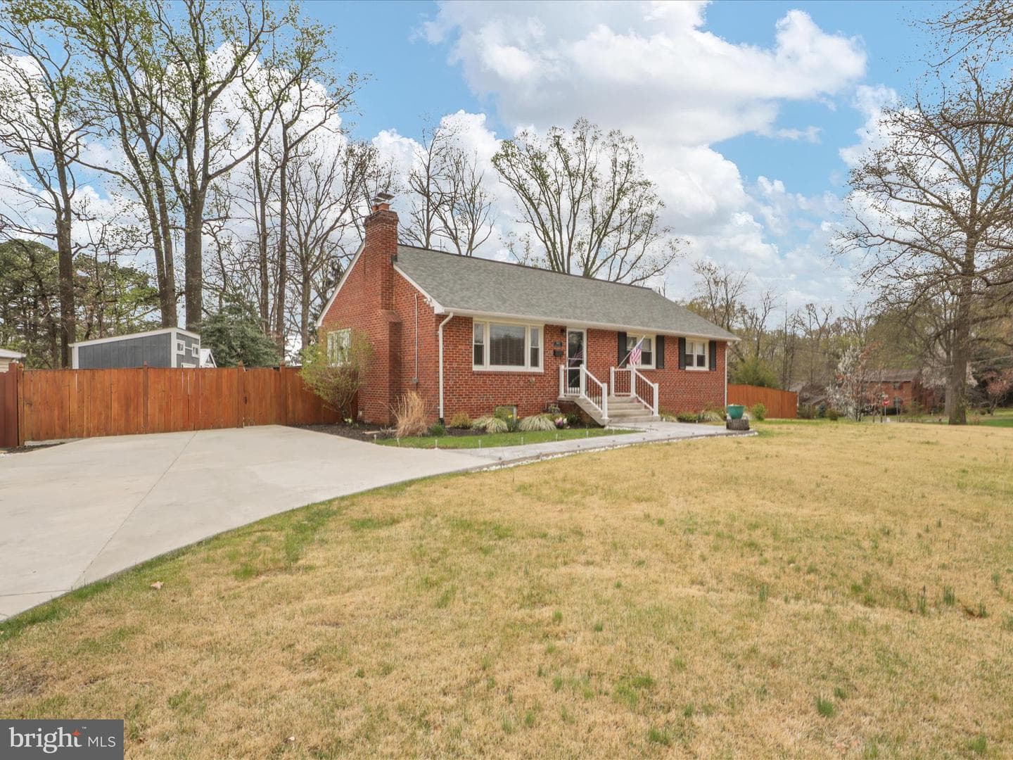 7407 Austin Street photo 6