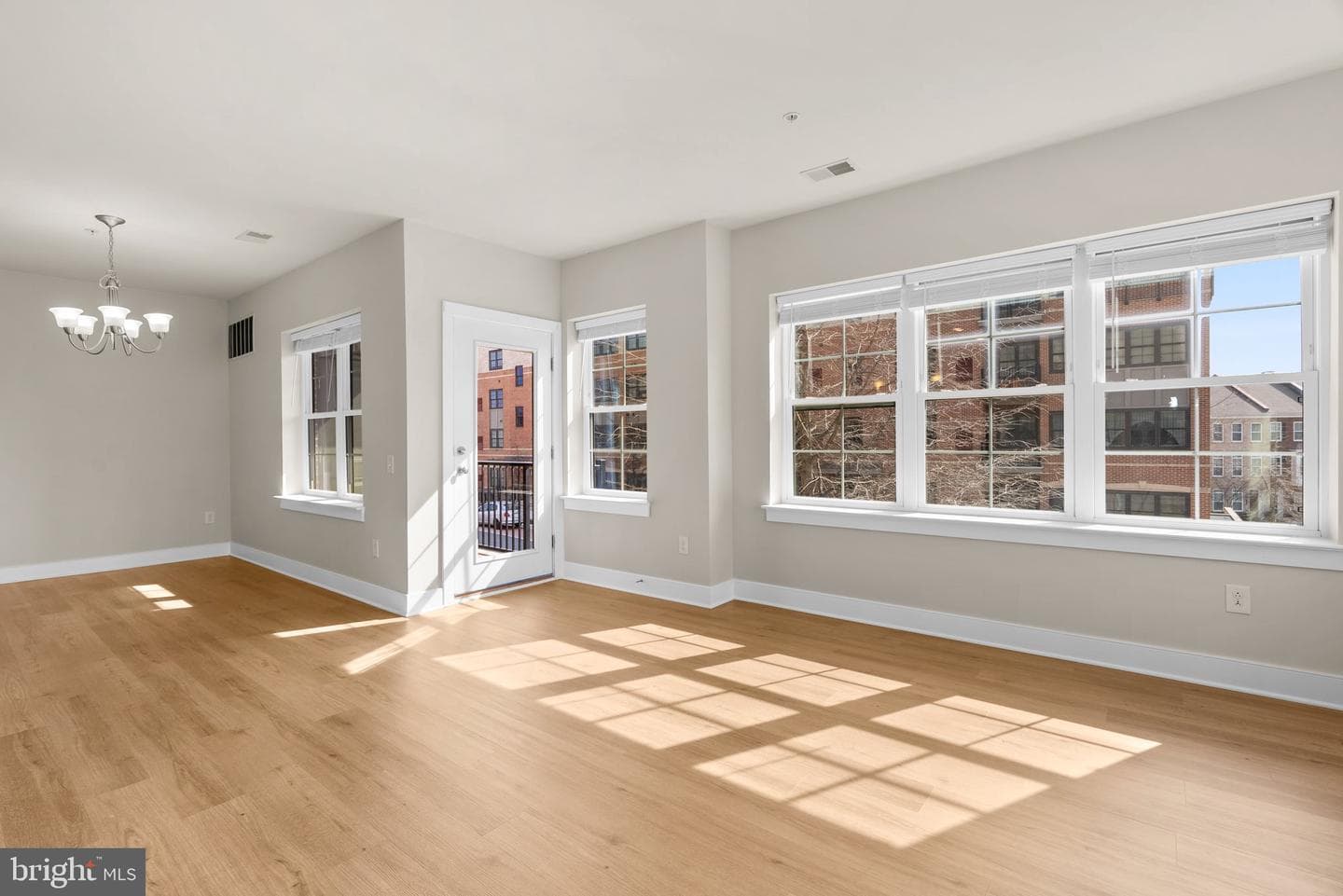 9521 Bastille Street #201 photo 29