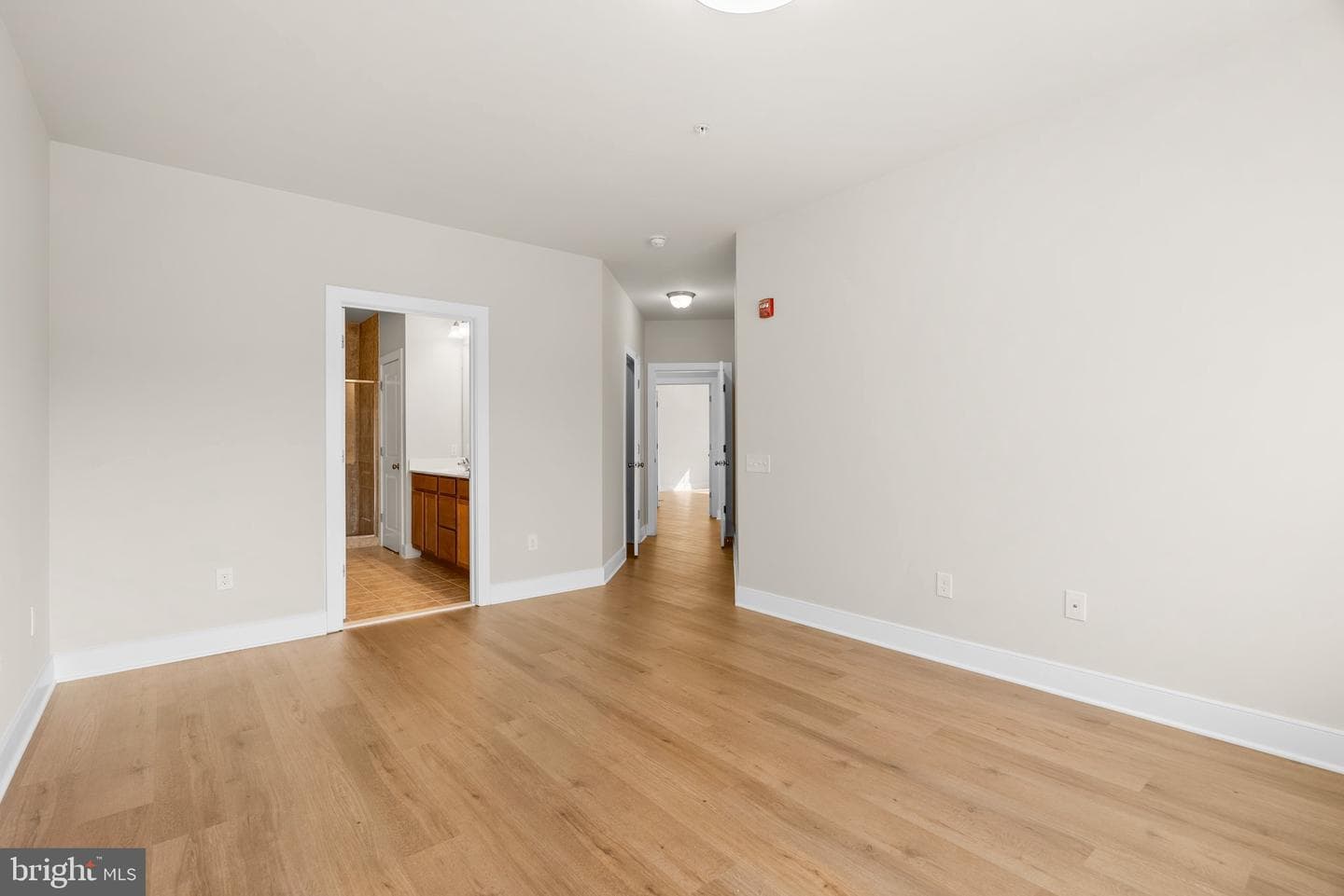 9521 Bastille Street #201 photo 36