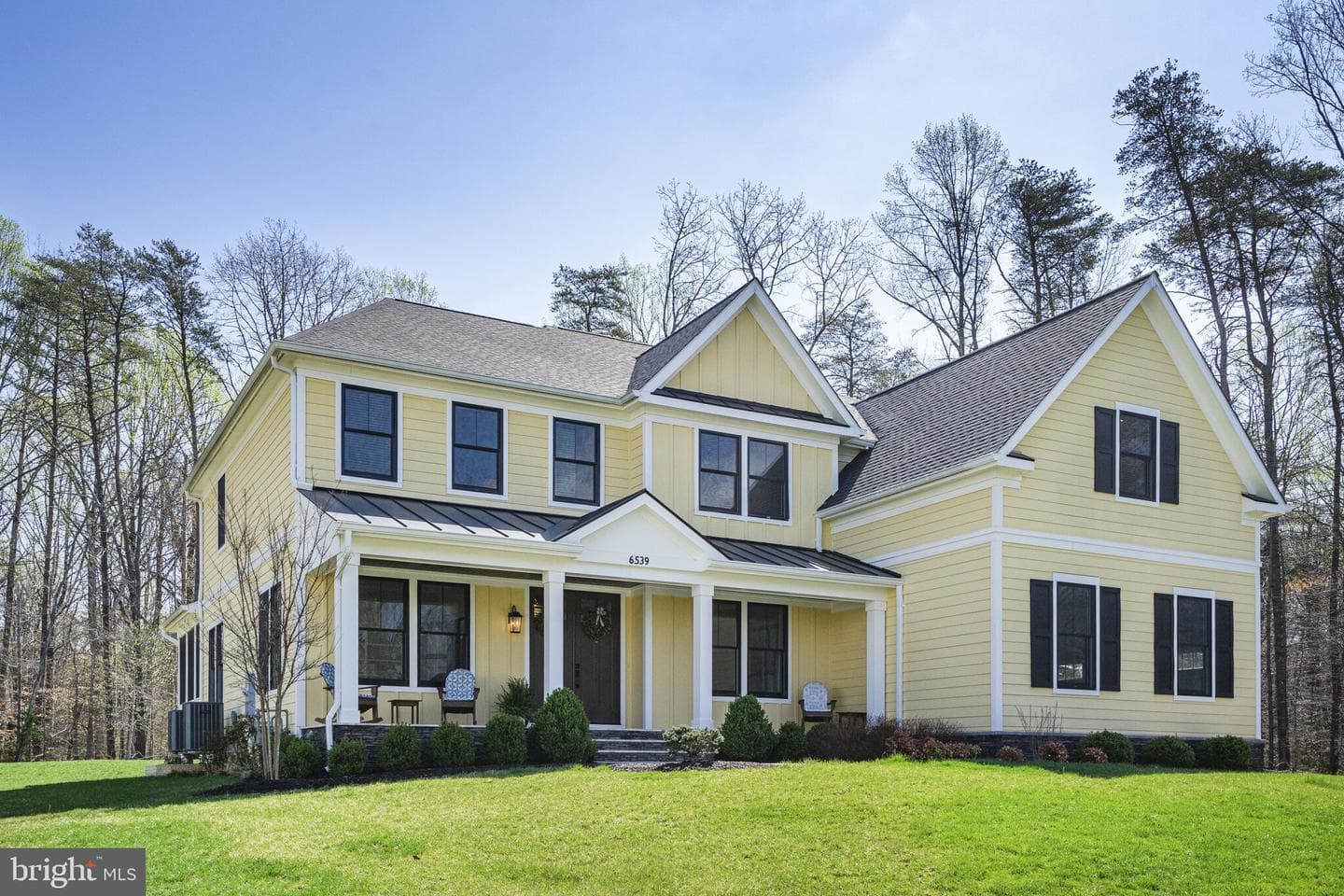6539 Foxhollow Lane photo 1