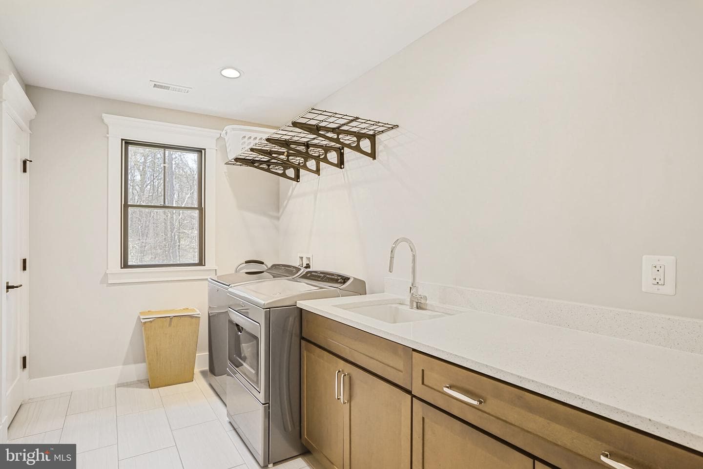 6539 Foxhollow Lane photo 34