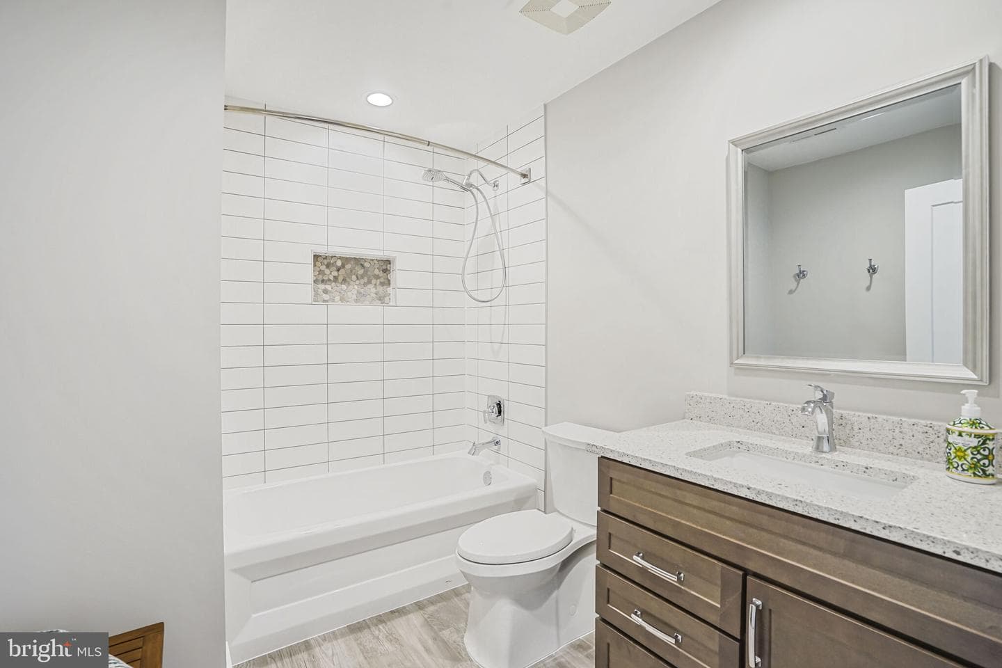 6539 Foxhollow Lane photo 46